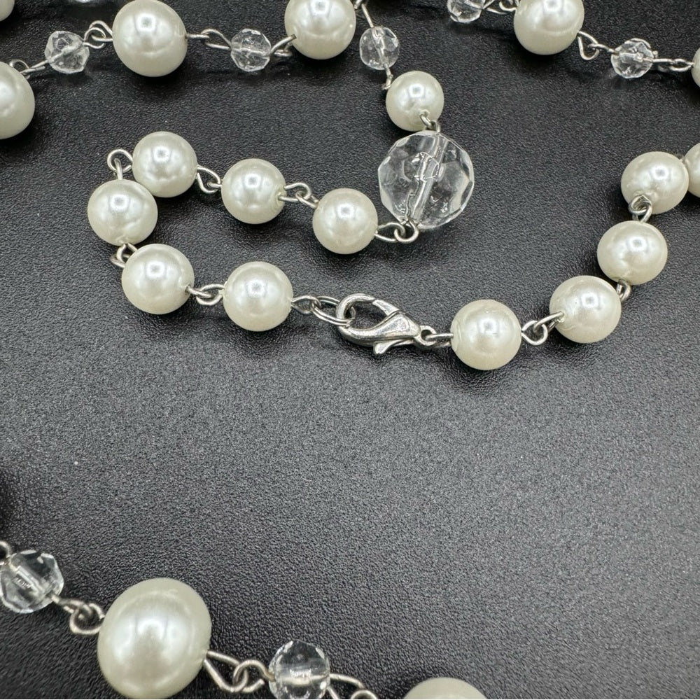 NecklaceRetro Glass Bead and Crystal Necklace
