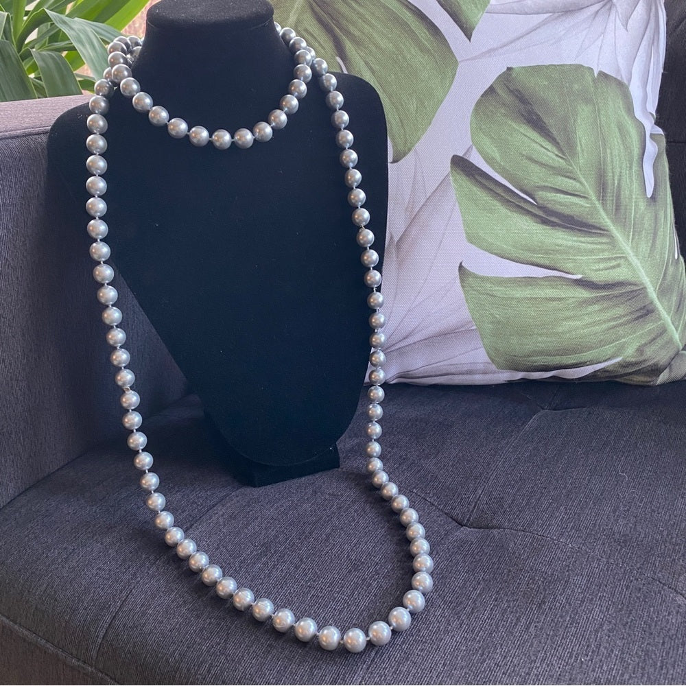 Marvella 1950s Vintage Silver Grey Long Strand Faux Pearl Screw back Earrings