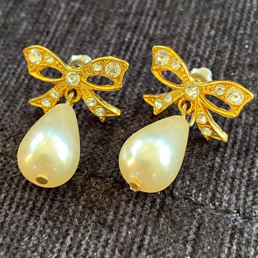 Vintage Gold Tone Rhinestone Bow and Drop Pearl Pierced Earrings New