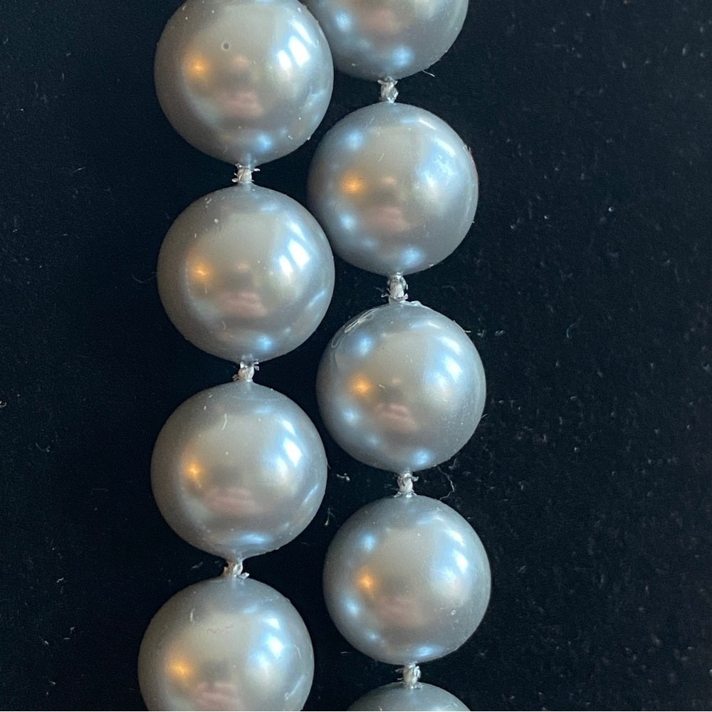 Marvella 1950s Vintage Silver Grey Long Strand Faux Pearl Screw back Earrings