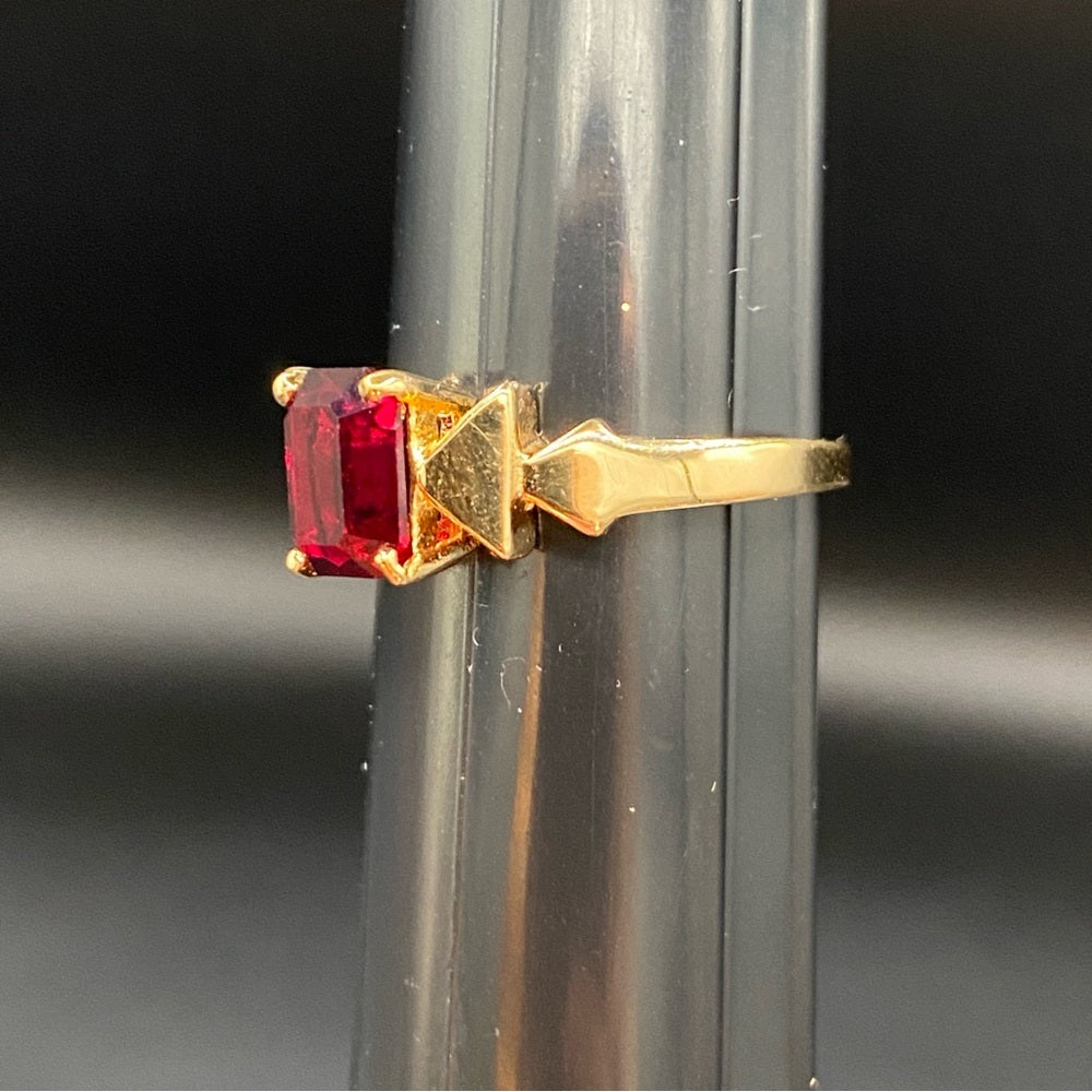 Art Deco Costume Ring Size 8.75
