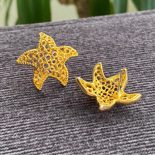 Nautical Gold Tone Mesh Starfish Earrings Pierced