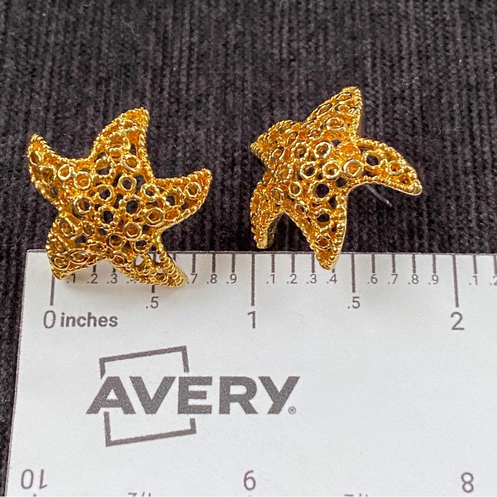 Nautical Gold Tone Mesh Starfish Earrings Pierced