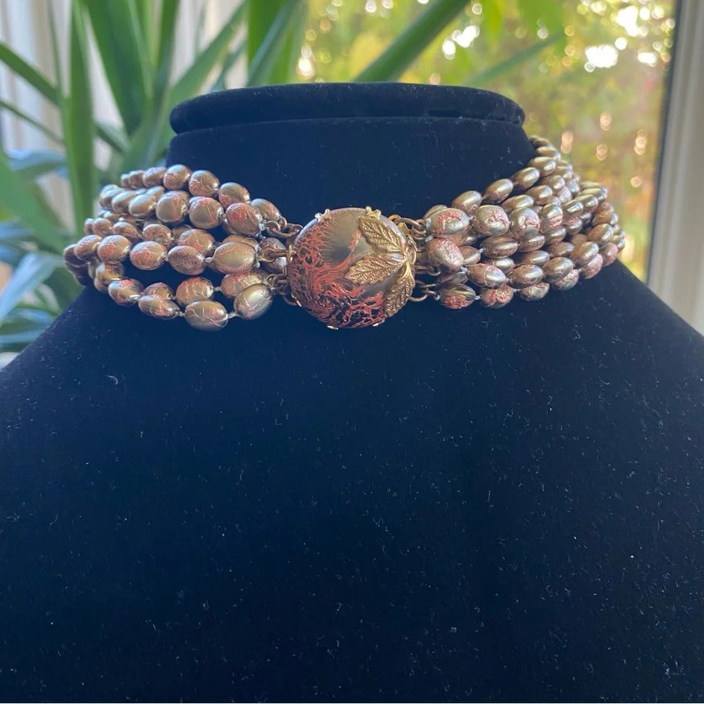 Vintage 1960s Choker Necklace with Plastic Gold and Coral Beads with Leaf Motif