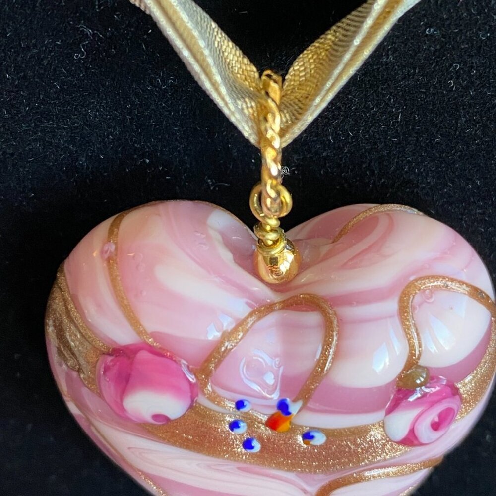 Beautiful Intricate Glass Heart Pendant Necklace