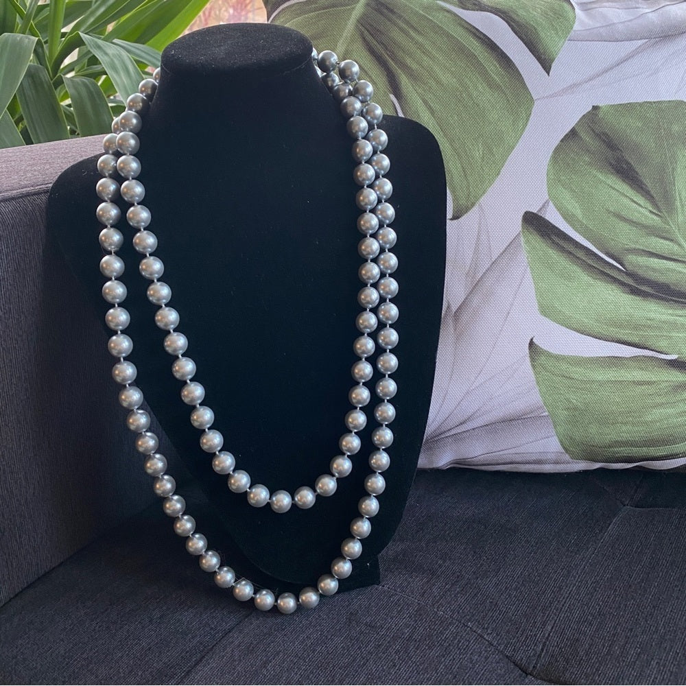 Marvella 1950s Vintage Silver Grey Long Strand Faux Pearl Screw back Earrings