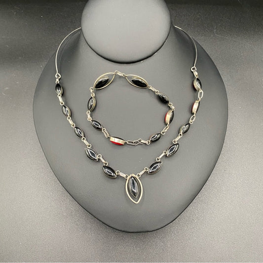 Vintage Art Deco Reversible Red and Black Teardrop Necklace and Bracelet Set