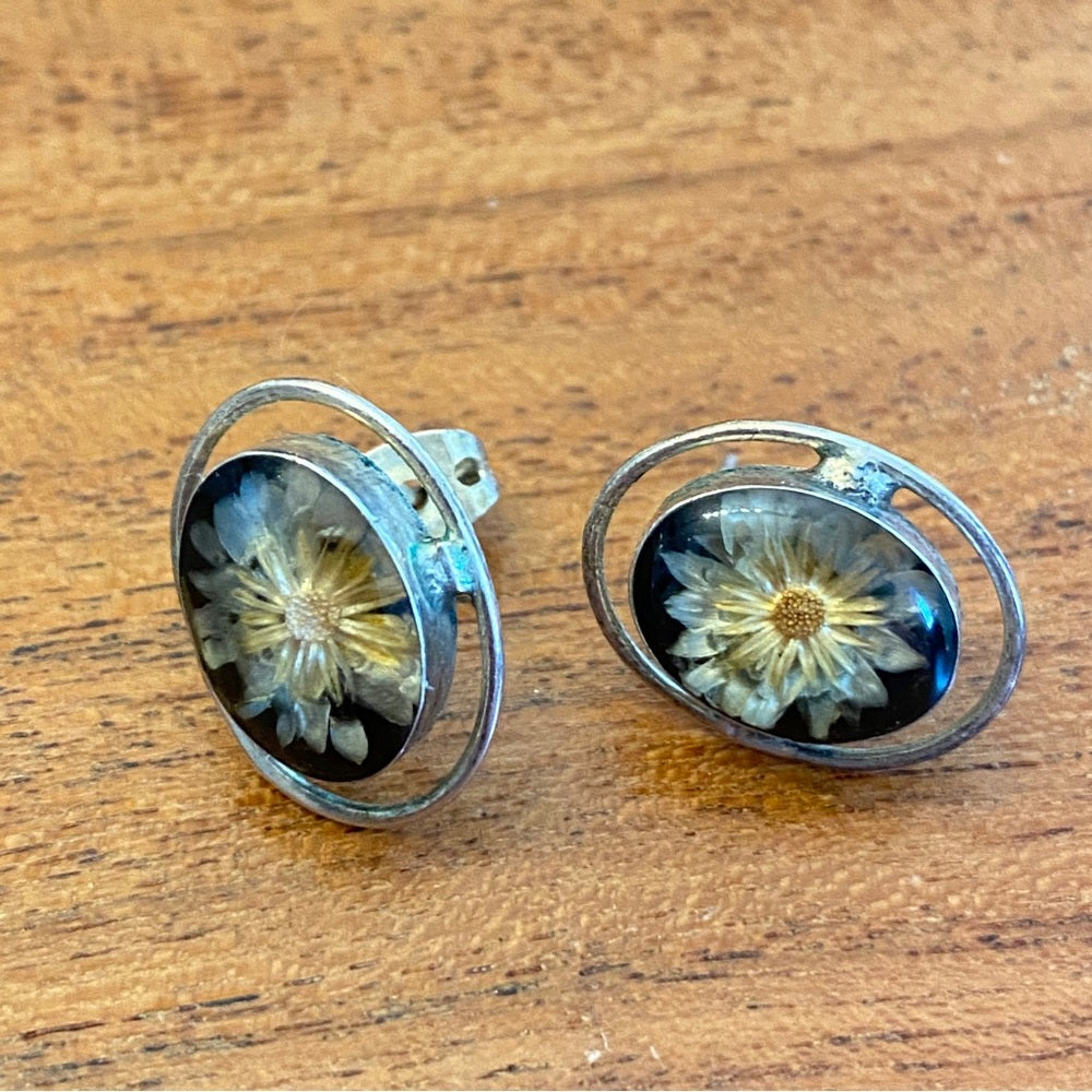 Handcrafted 1970s Pressed Flower Earrings 925 Taxco Sterling Silver
