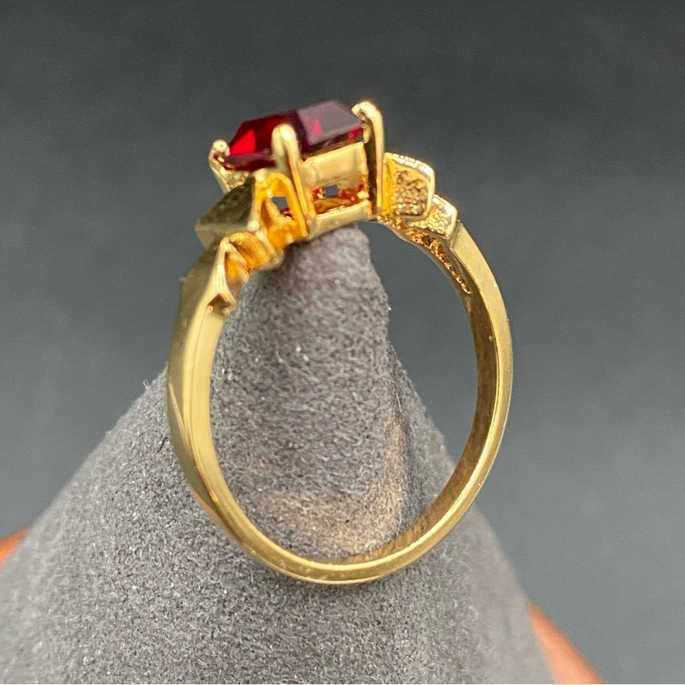 Art Deco Costume Ring Size 8.75
