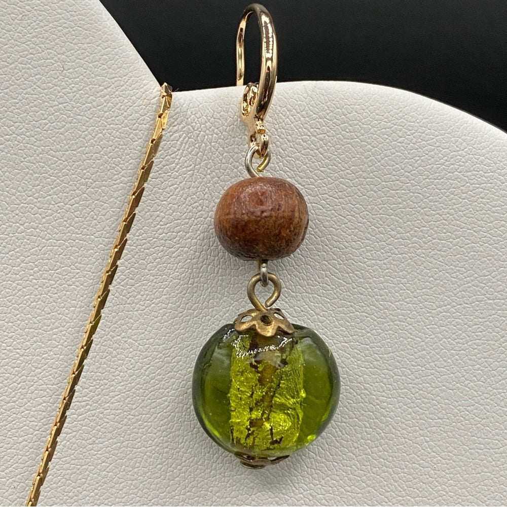 Exquisite Murano Glass Pendant and Earring Set in Green and Gold Swirl