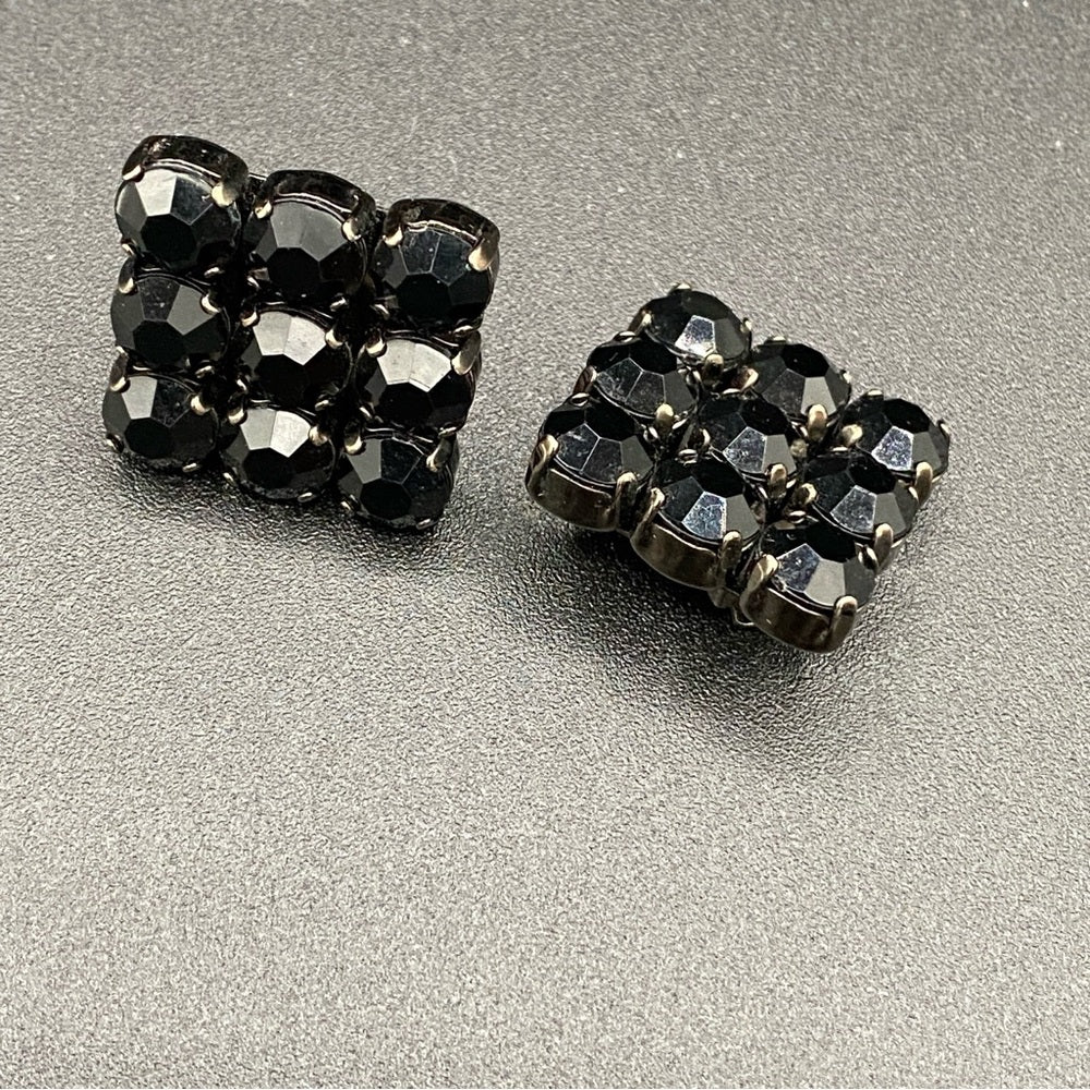 Vintage Black Faceted Jet Black Bead Clip On Earrings