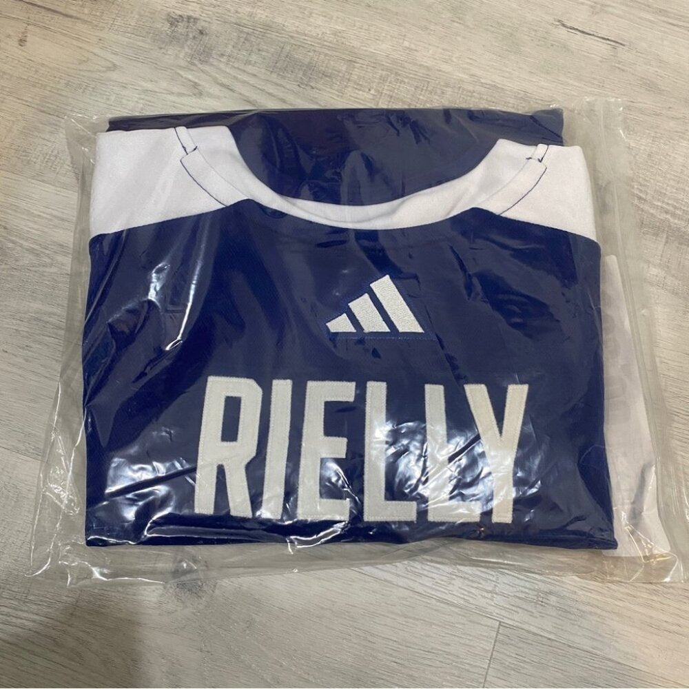 Signed COA Morgan Reilly Toronto Maple Leafs Adidas Jersey New Size L
