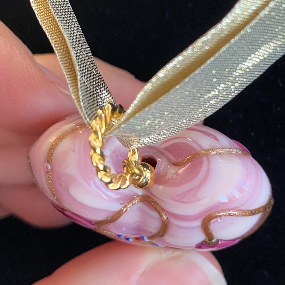 Beautiful Intricate Glass Heart Pendant Necklace