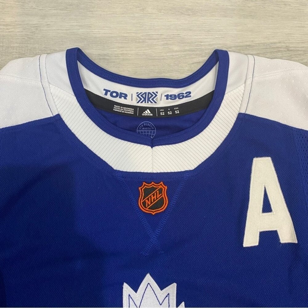 Signed COA Morgan Reilly Toronto Maple Leafs Adidas Jersey New Size L
