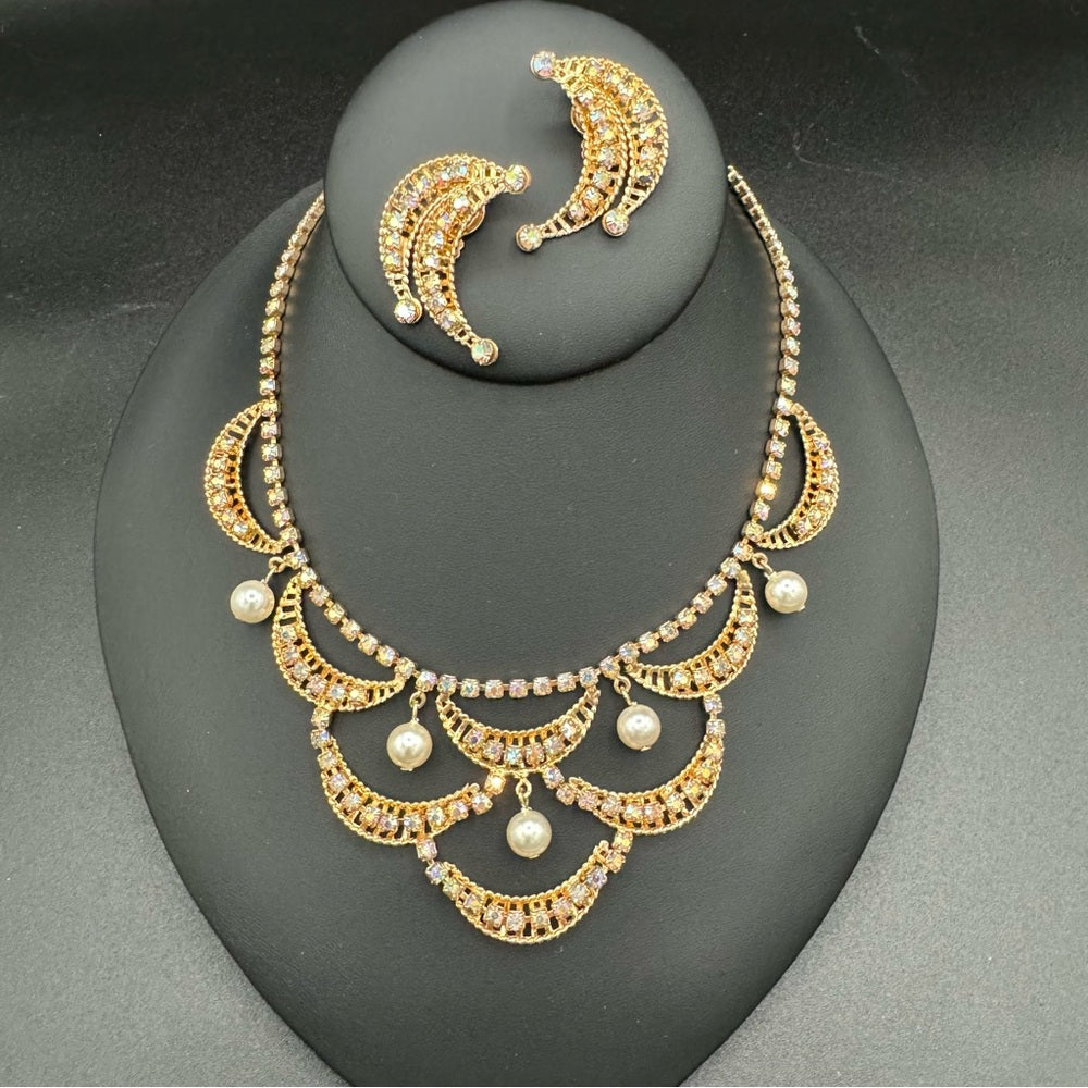 Stunning Crystal Rhinestone and Pearl Glitzy Bib Necklace and Earring Set
