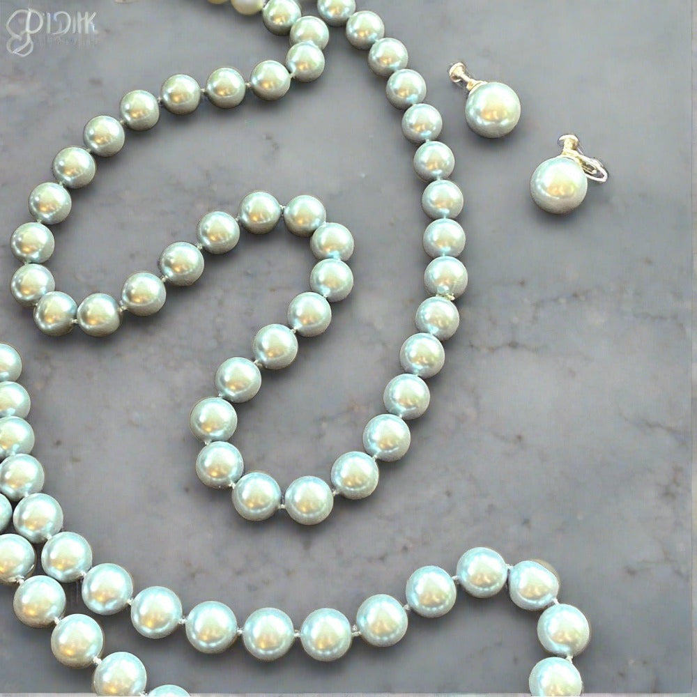 Marvella 1950s Vintage Silver Grey Long Strand Faux Pearl Screw back Earrings