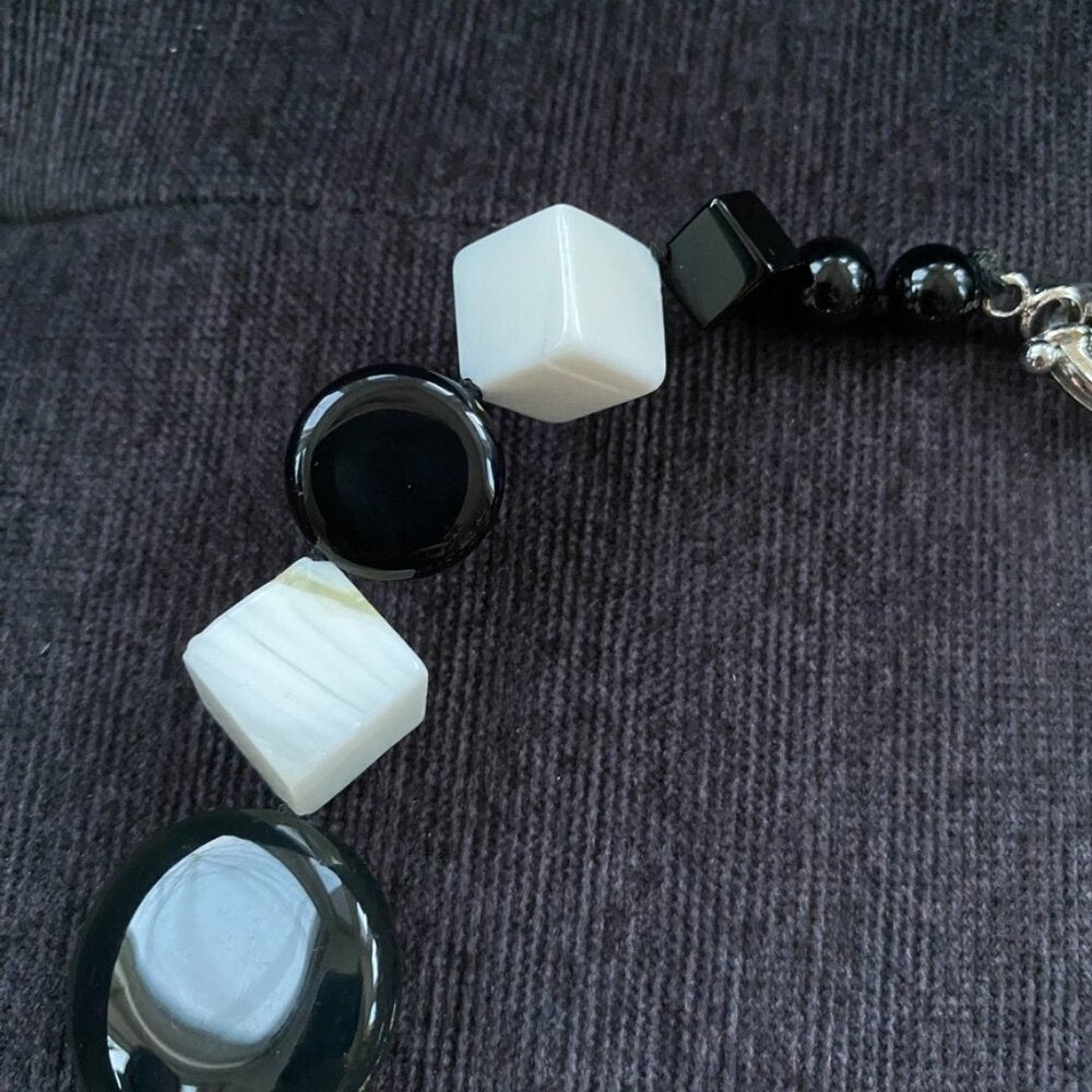 NecklaceBlack & White Mother of Pearl Statement Necklace – High End Jewelry Natural Stone