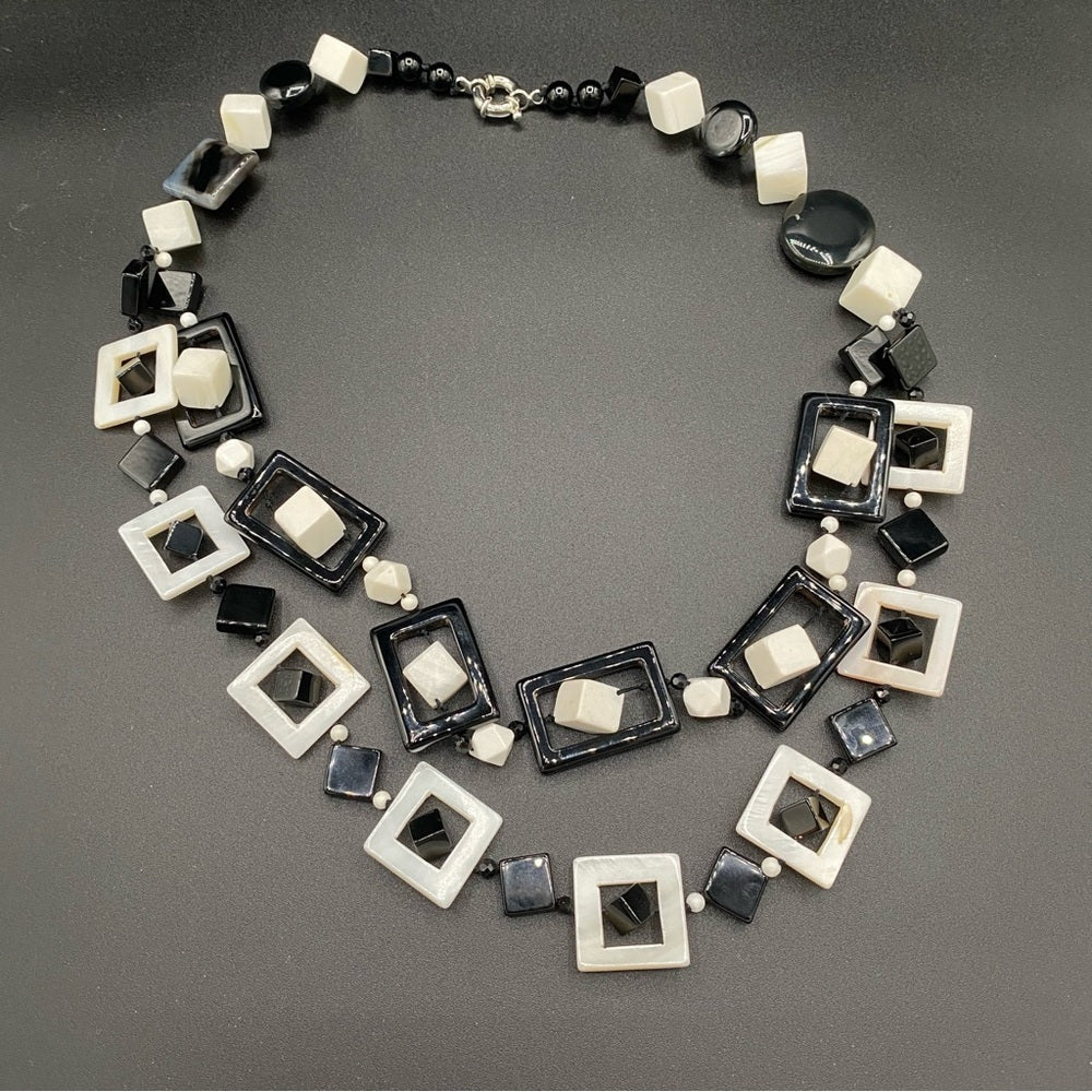NecklaceBlack & White Mother of Pearl Statement Necklace – High End Jewelry Natural Stone