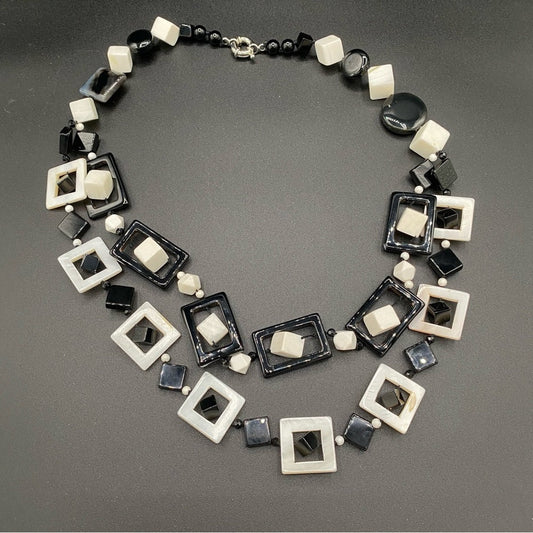 NecklaceBlack & White Mother of Pearl Statement Necklace – High End Jewelry Natural Stone