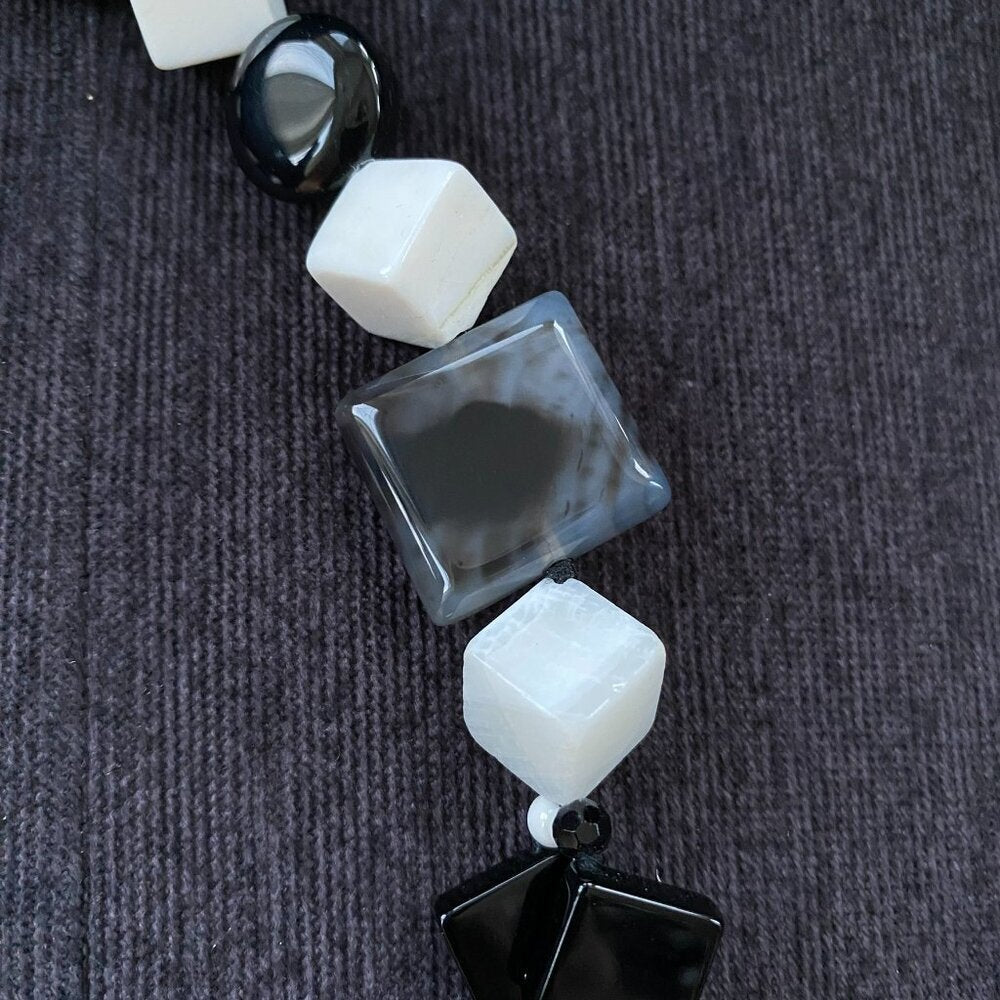 NecklaceBlack & White Mother of Pearl Statement Necklace – High End Jewelry Natural Stone