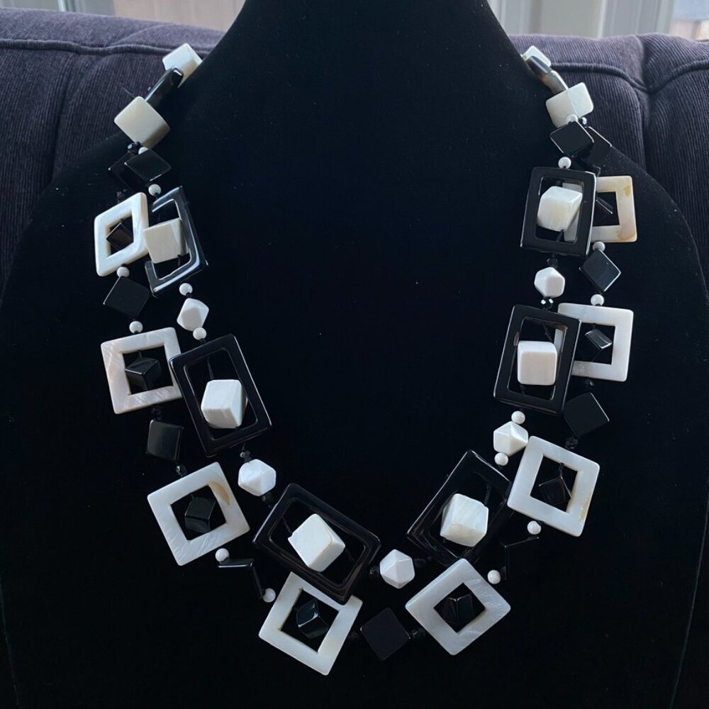 NecklaceBlack & White Mother of Pearl Statement Necklace – High End Jewelry Natural Stone