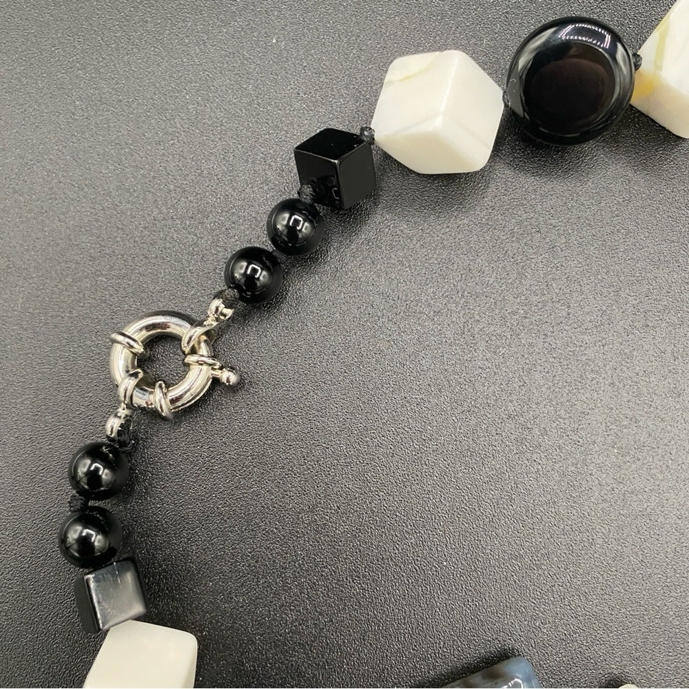NecklaceBlack & White Mother of Pearl Statement Necklace – High End Jewelry Natural Stone