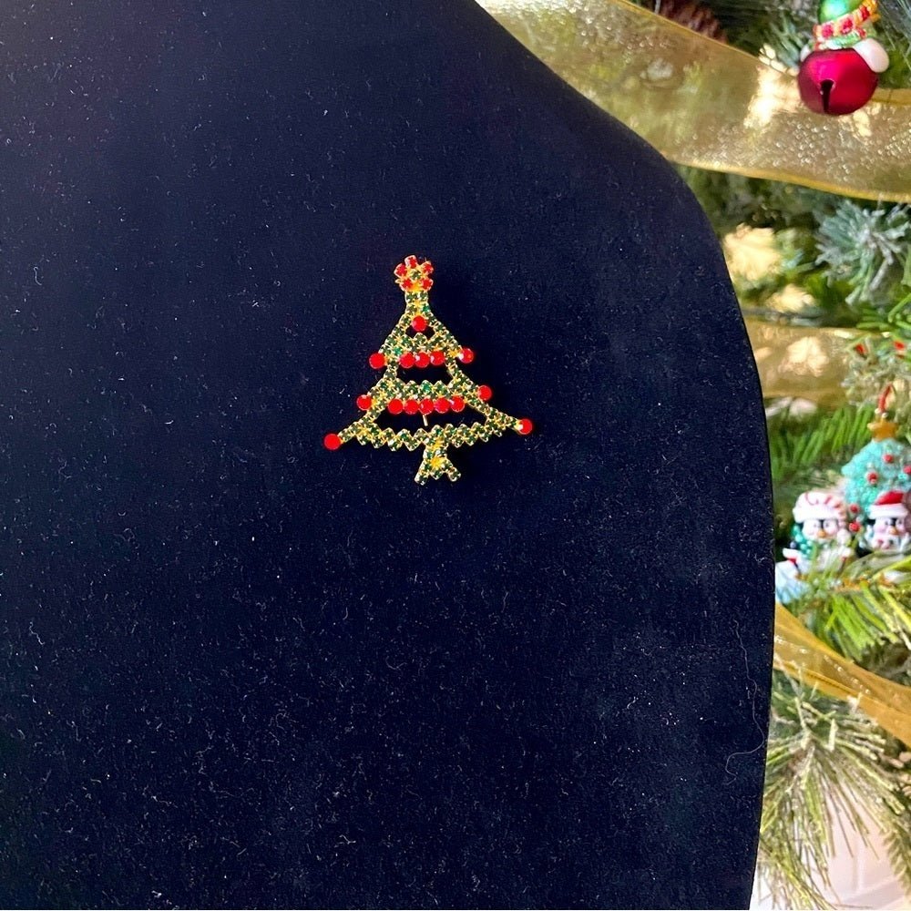 BroochesChristmas Tree Brooch Red and Green