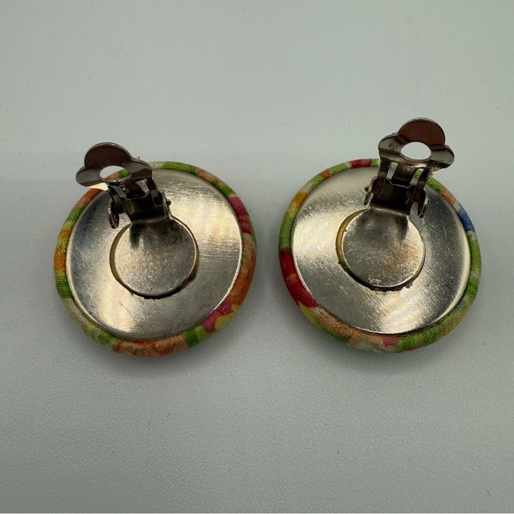 EarringsColorful Floral Button Clip-On Earrings