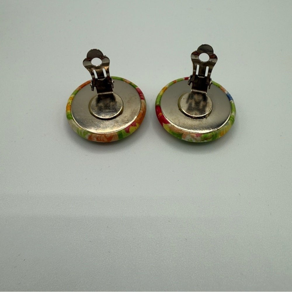 EarringsColorful Floral Button Clip-On Earrings