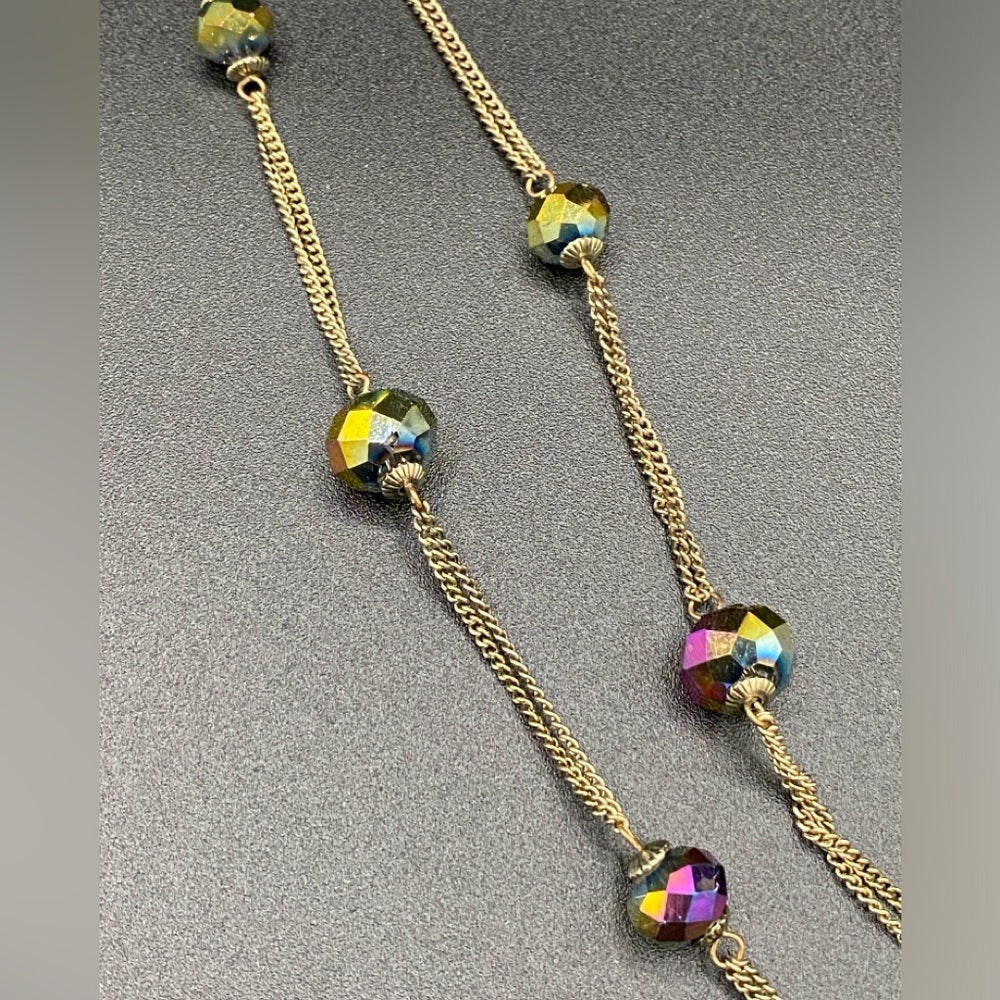 NecklaceDainty Aurora Borealis Stationary Glass Beaded Necklace