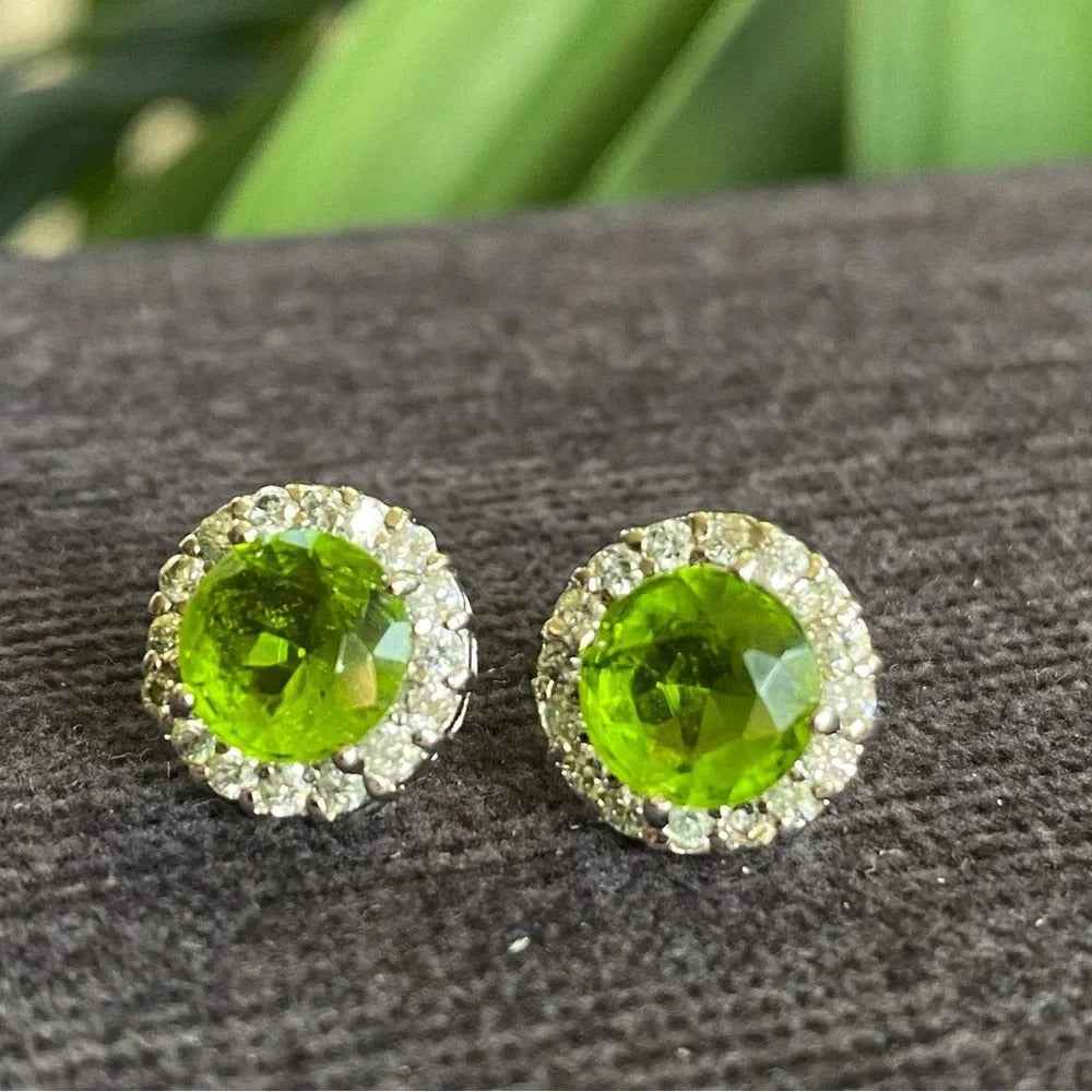 EarringsDainty Green Rhinestone and Prong Set Stud Earrings