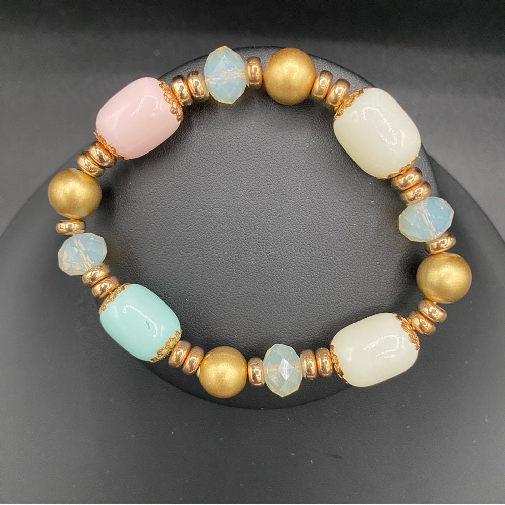 BraceletFeminine Pastel Glass Bead Stretch Bracelet — Baby Blue & Pink