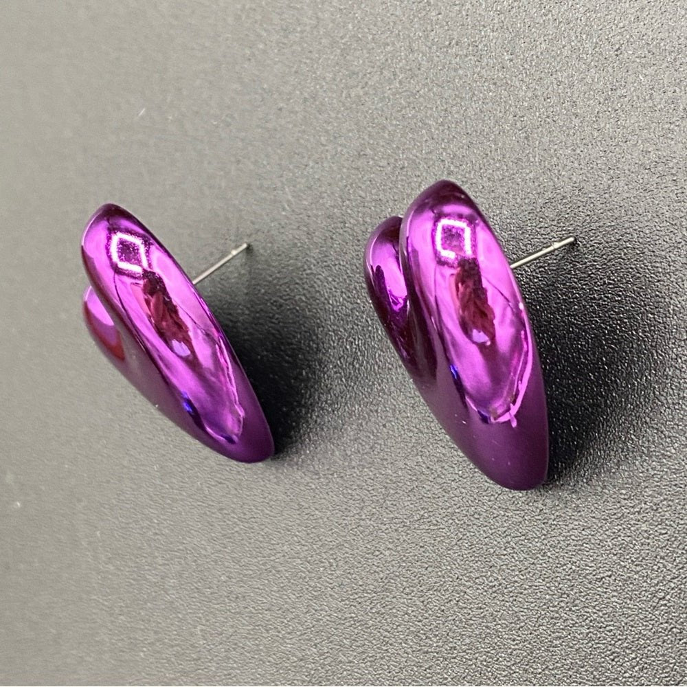 EarringsFoil Balloon-Style Witch's Heart Stud Earrings
