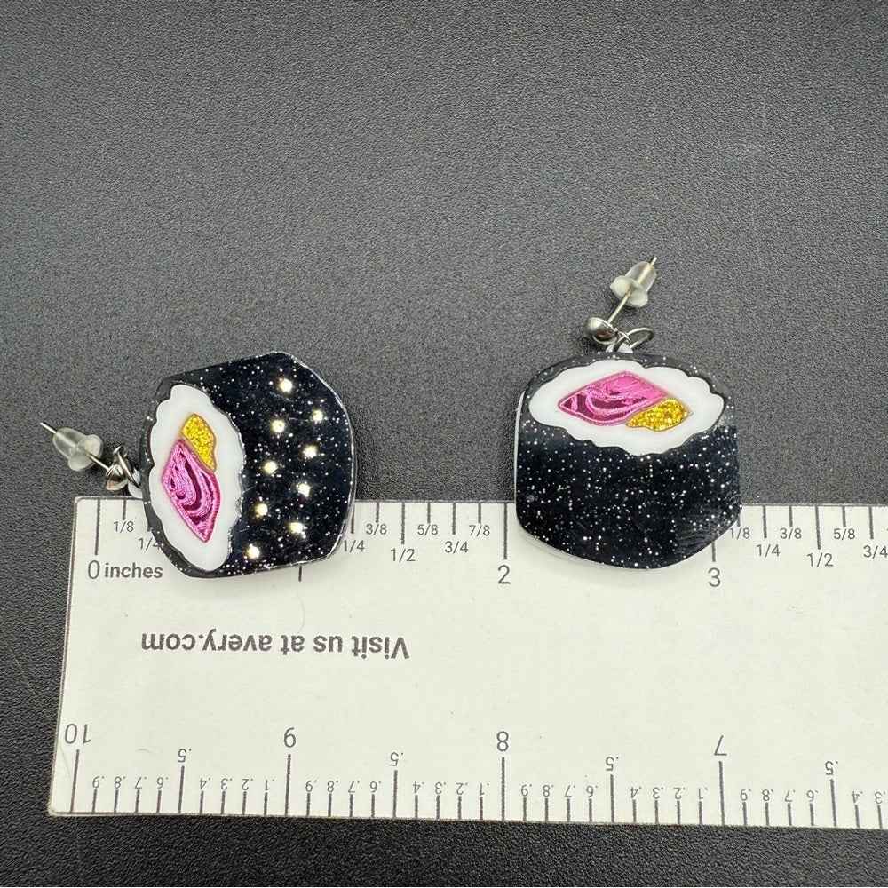 EarringsGlittery Sushi Roll Stud Earrings — Acrylic Foodie Jewelry