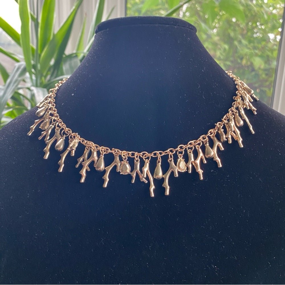 NecklaceGold tone Coral Necklace Pretty festival jewelry