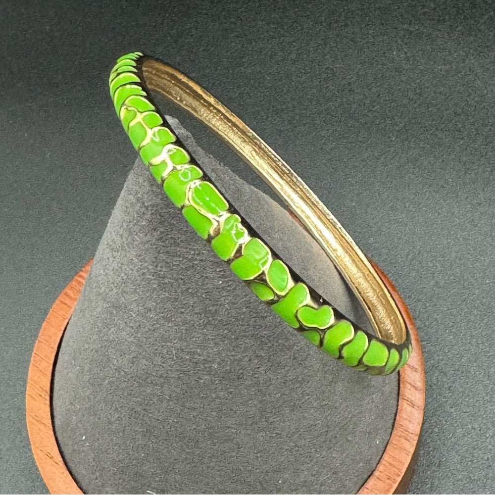 BraceletGreen Enamel Gold-Tone Metal Bangle — Geometric Print
