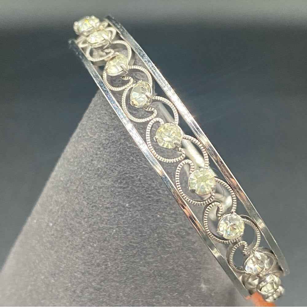 BraceletKrementz Rhodium Silver Filigree Crystal Cuff Bracelet