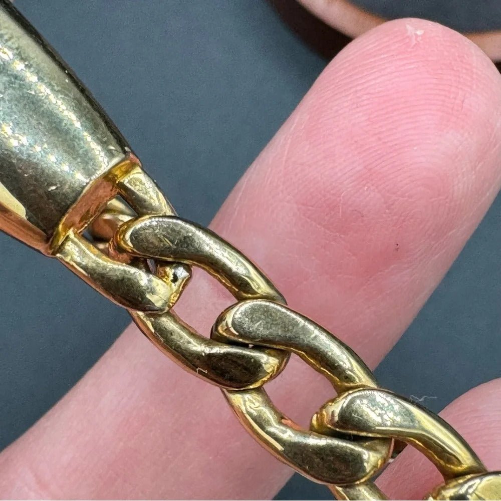 BraceletLiz Claiborne Gold-Tone Chunky ID Bracelet