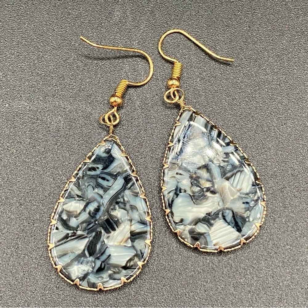 EarringsMarbled Black & Grey Lucite Teardrop Earrings — Gold-Tone Edge