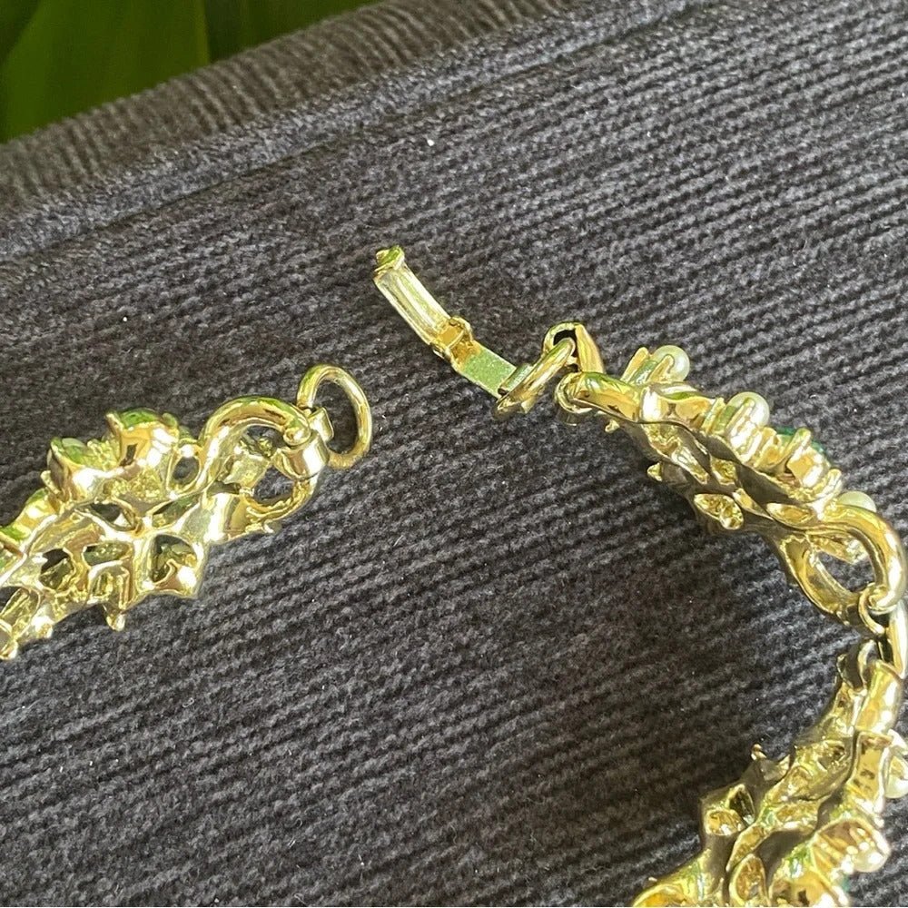 BraceletOrnate Emerald & Faux Pearl Victorian-Inspired Gold-Tone Bracelet