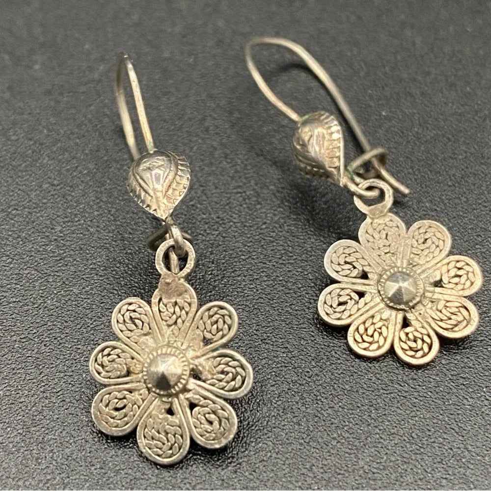 EarringsOxidized Turkish Silver Filigree Floral Artisan Earrings