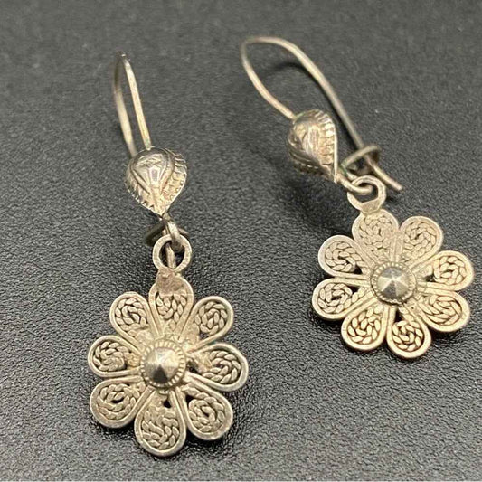 EarringsOxidized Turkish Silver Filigree Floral Artisan Earrings