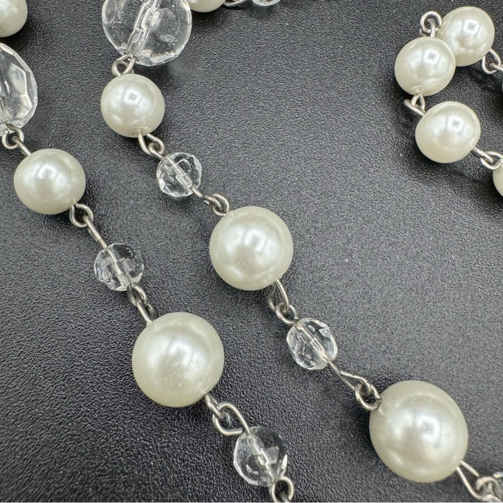 NecklaceRetro Glass Bead and Crystal Necklace
