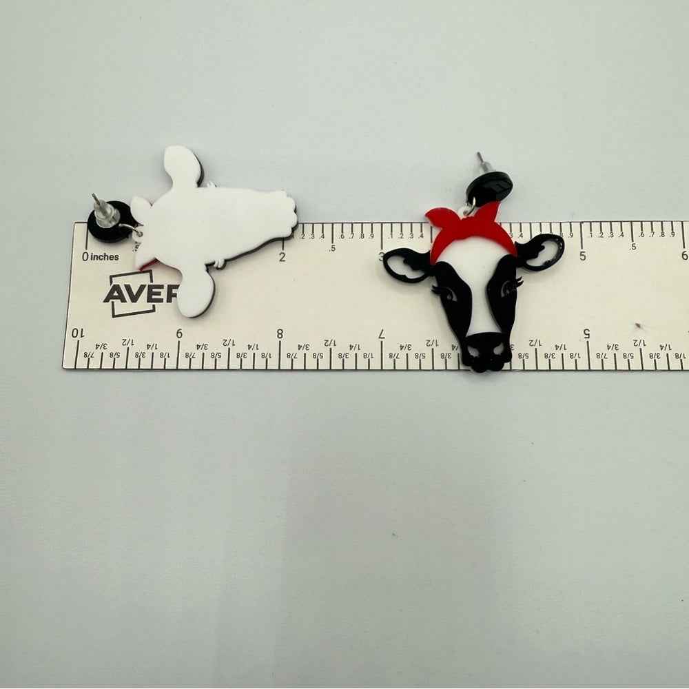 EarringsRetro Milkmaid Dairy Cow Acrylic Stud Earrings