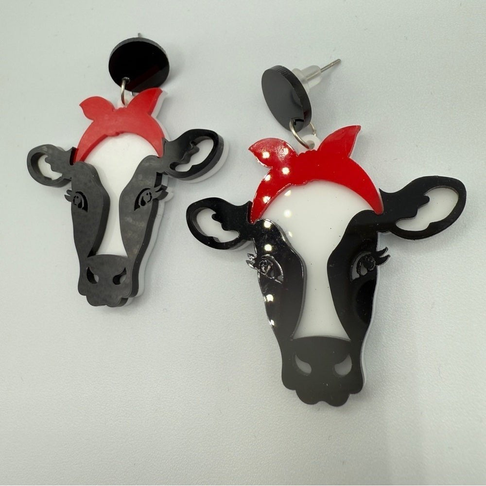 EarringsRetro Milkmaid Dairy Cow Acrylic Stud Earrings