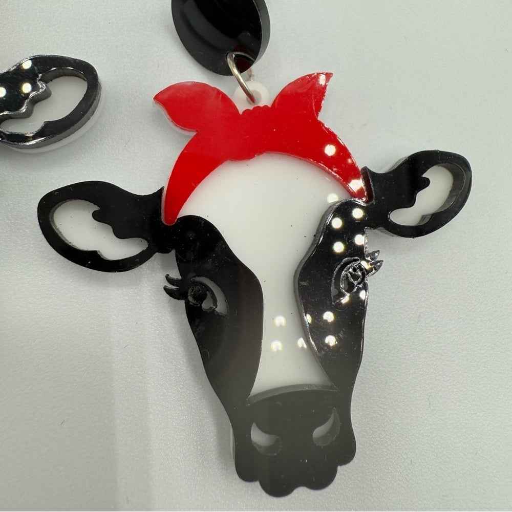 EarringsRetro Milkmaid Dairy Cow Acrylic Stud Earrings