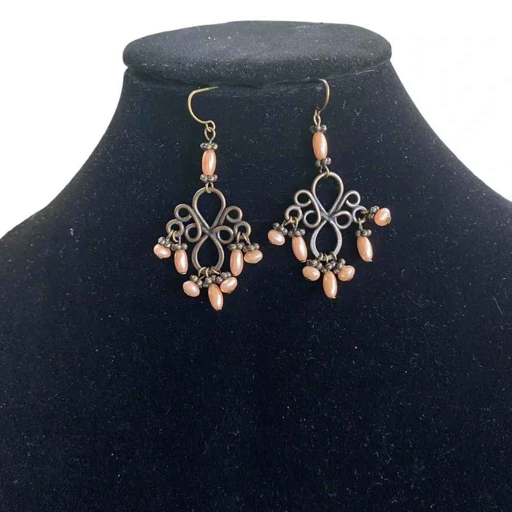 EarringsRomantic Peach & Gold-Tone Antiqued Chandelier Dangle Earrings