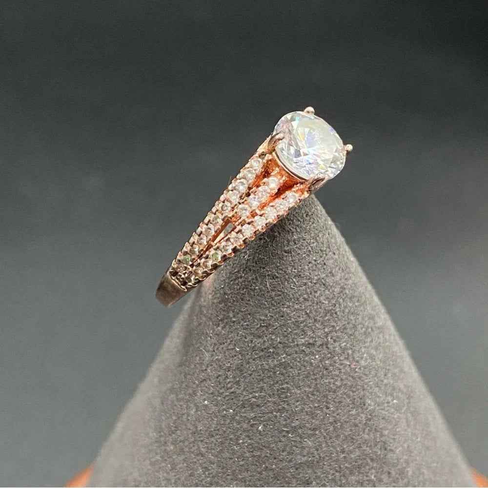 RingsRose Gold CZ Fashion Ring Size 8