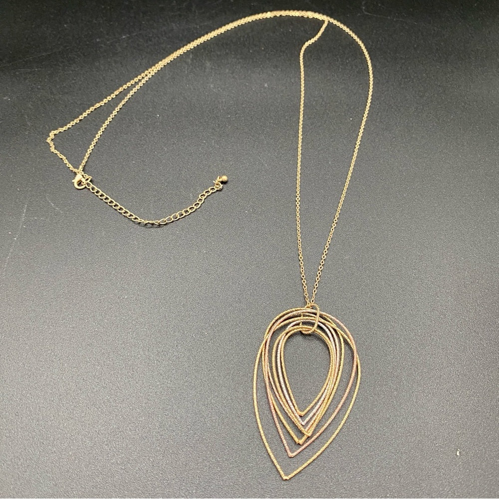 NecklaceThree Tone Dainty Teardrop Pendant Necklace