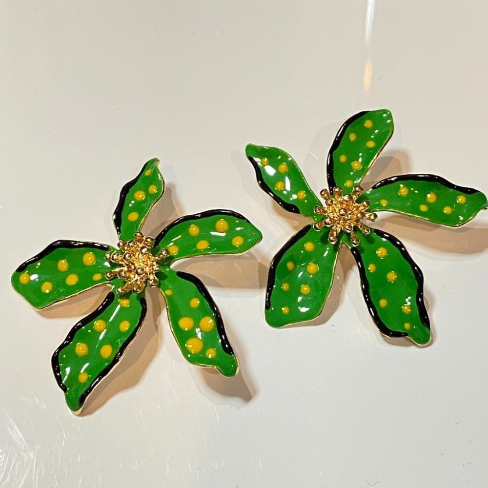 EarringsTropical Flower Earrings - Green Hibiscus Floral Statement Earrings - Vacation Jewelry